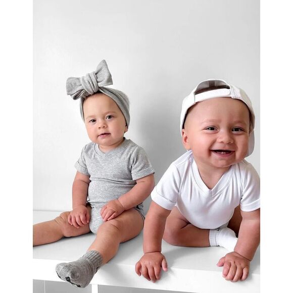 Little Bipsy Basic OnePiece Grey Shortsleeved - Cotton / Spandex - Picture 2 of 5